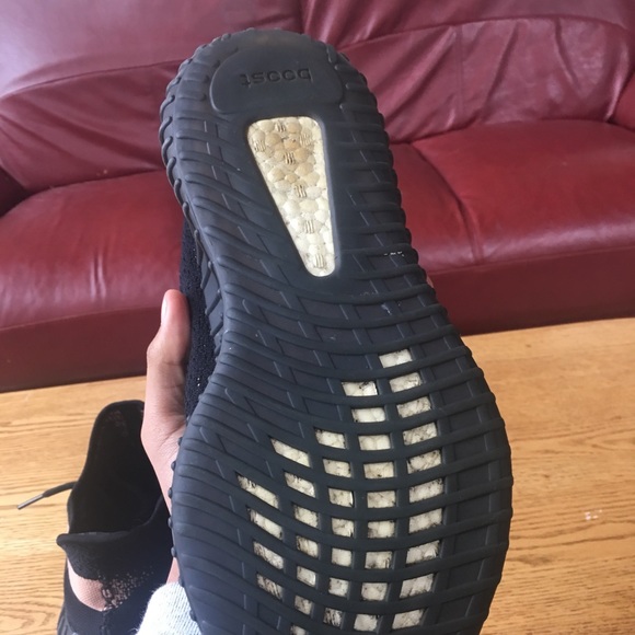 Yeezy v2 “Copper” - Picture 4 of 5